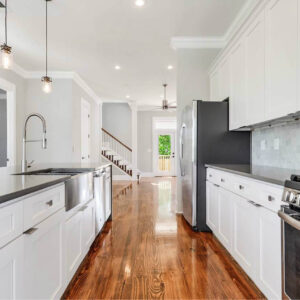 white shaker full kitchen 12